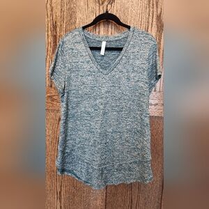 Latched Mama Heathered V-Neck Tee - Teal Mix